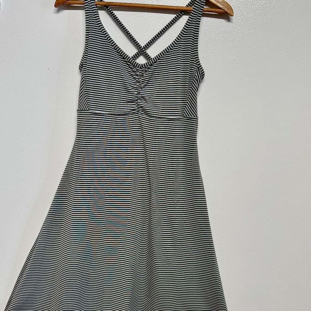 Prana Women's M Gray Pink Striped Dreaming Dress Athleisure Shelf Bra Strappy - Picture 6 of 7